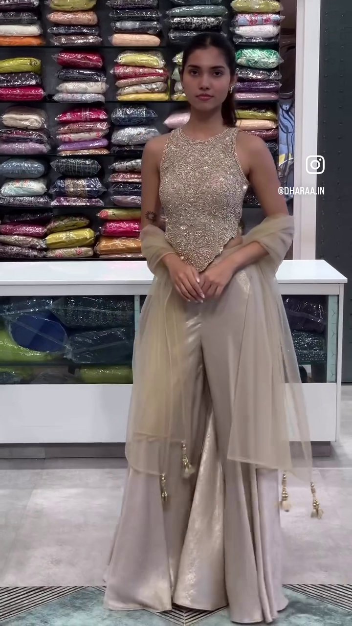 Embellished Top & Palazzo Pants Set - Image 3