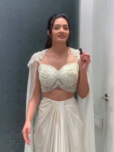 instagram_b6f26fbc-e4f3-4d22-b2c4-8d1bf06dd830 instagram_b6f26fbc-e4f3-4d22-b2c4-8d1bf06dd830