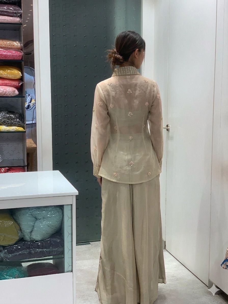 32F69CFA 5807 4ECF B9D8 3D7A7C9ED497