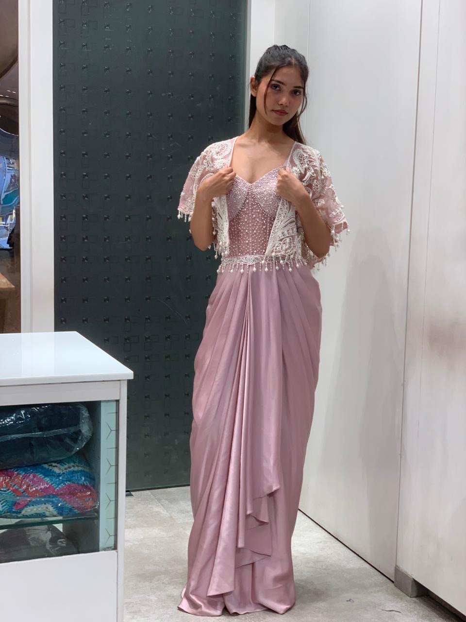 43B47ADA C565 498E 8A88 CB3B58F9C3F3