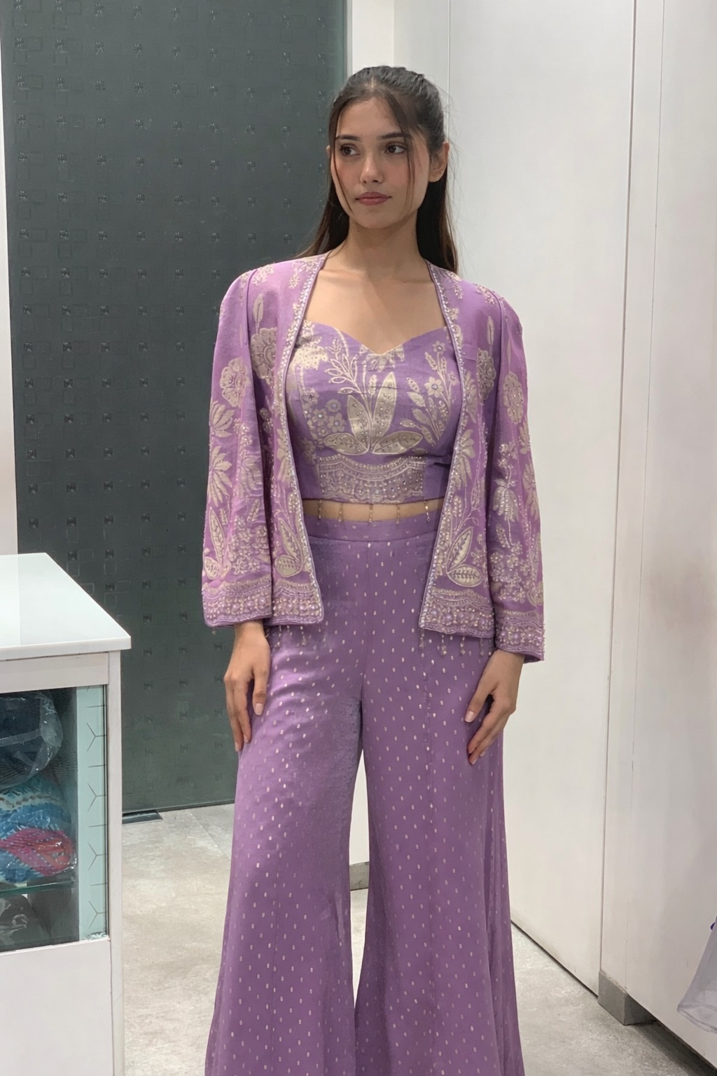 F4B0A90D 00F5 41D6 AA4B BAC2B730DA37