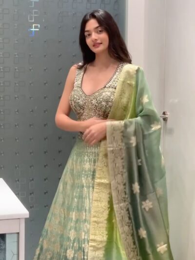 instagram_2c887ee1-6b60-469f-a5cd-421314012f52 instagram_2c887ee1-6b60-469f-a5cd-421314012f52